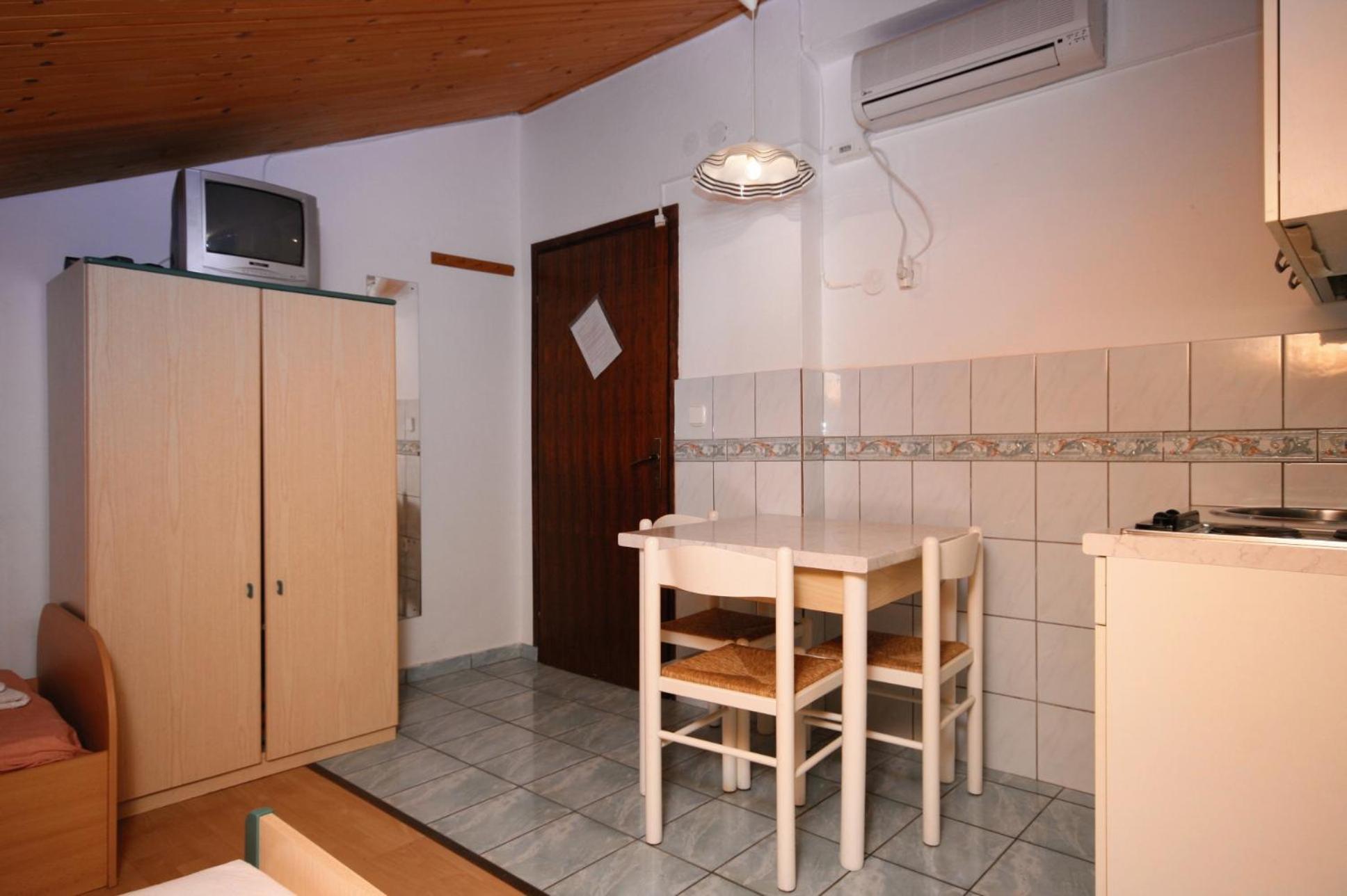 Apartments With Wifi Crikvenica - 5555 객실 사진